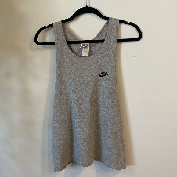 Nike gray tank top - Picture 1 of 5